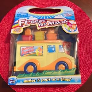 2004 Ice Cream Truck Freeze Pop Maker!